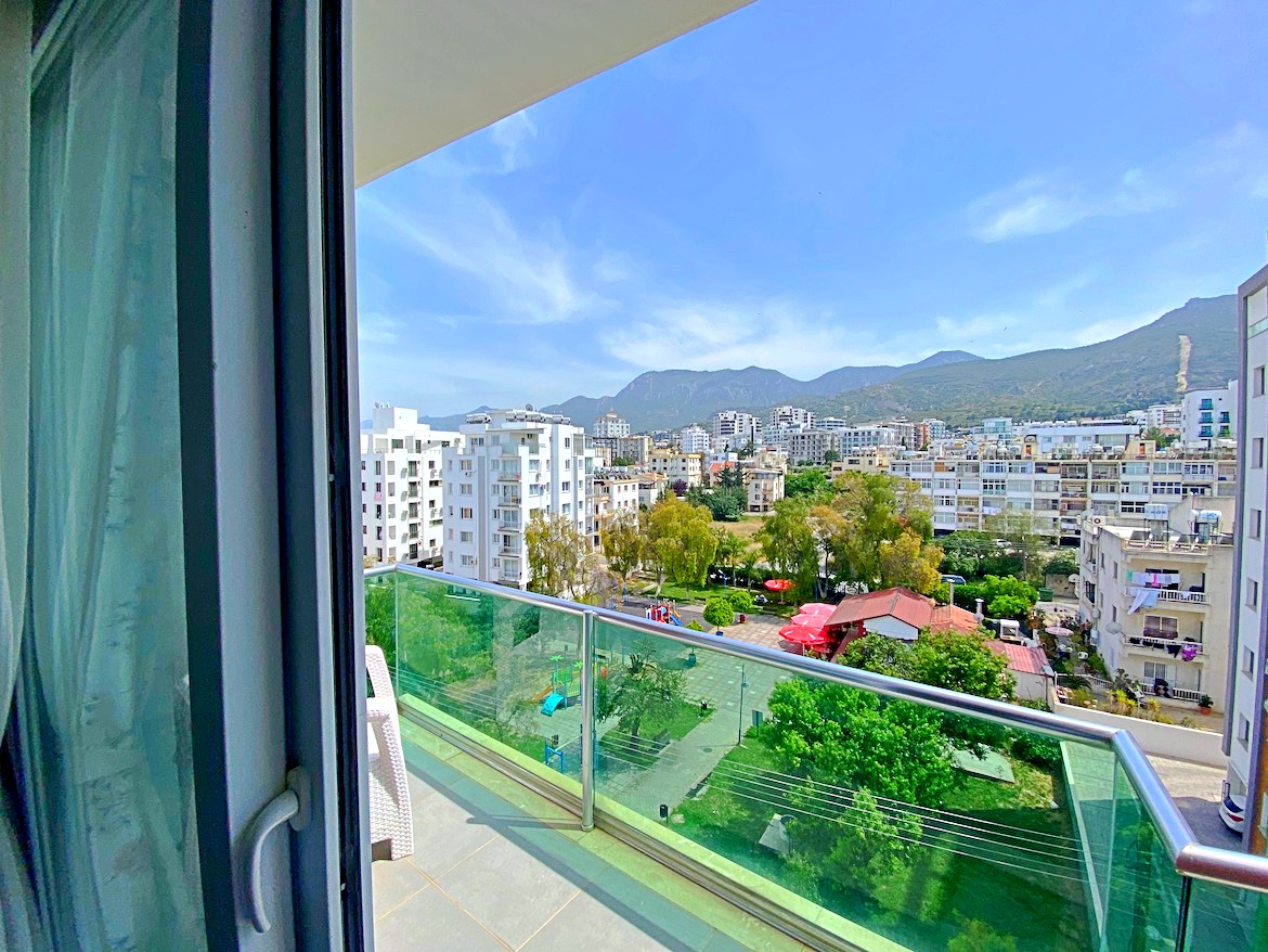 Penthouse in Kyrenia 1 + 1 with large terraces and 180 degree views