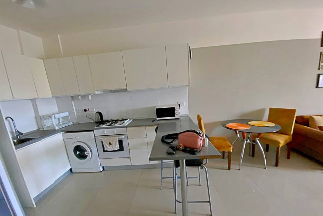 Two-room apartment in Iskele from the owner in the Caesar complex
