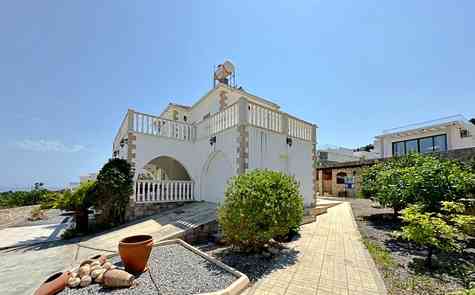 Villa in Esentepe: The Perfect Place to Live