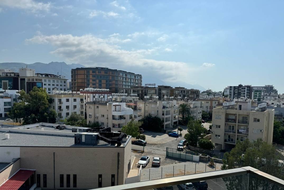 Apartment in Kyrenia, port area, Turkish titles!