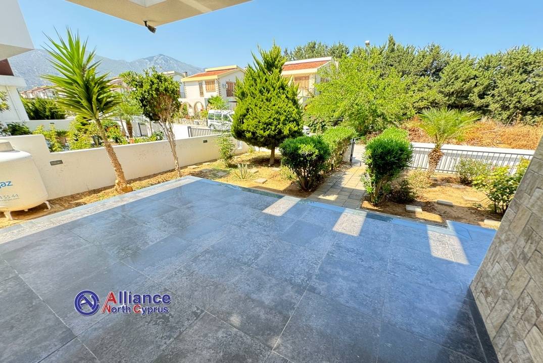 Modern villa in Catalkoy 4+1, 200 meters from the sea!