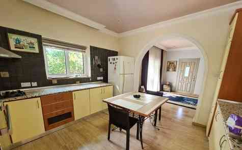 Villa with pool in Karaoglanoglu for rent