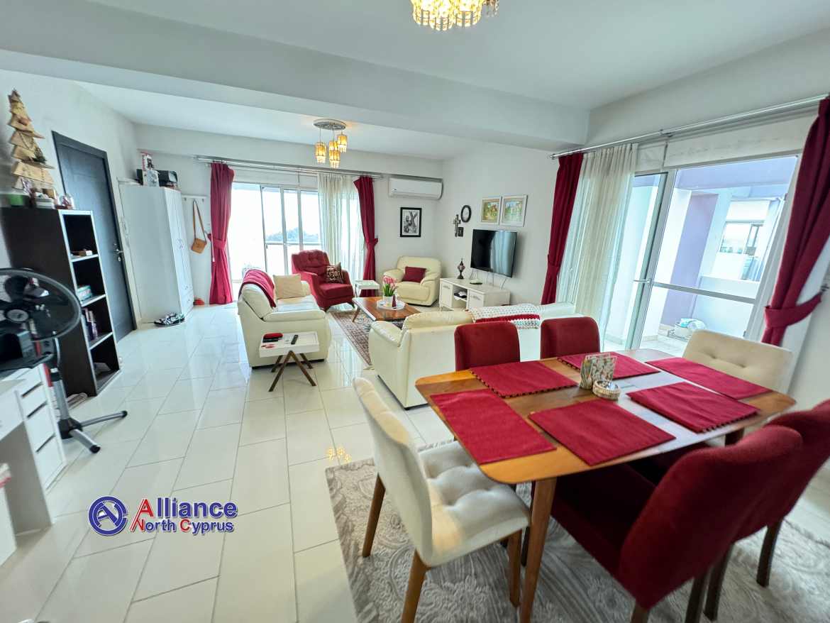 Luxury penthouse in Famagusta - center area, Alasya Park complex!