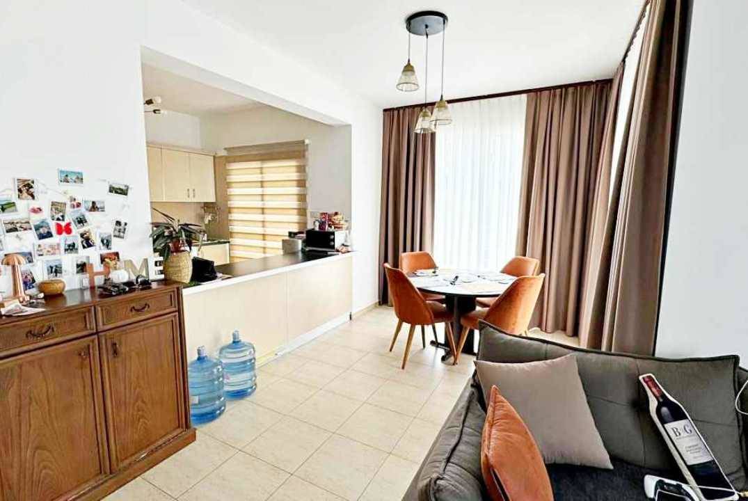 Luxury 3+1 apartment in a quiet complex in the center of Kyrenia