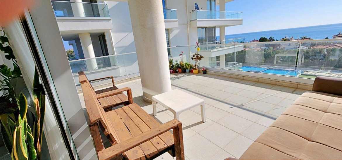 Spacious and Modern 2+1 Apartment for Sale in the Exclusive "Abelia" Complex by the Sea!