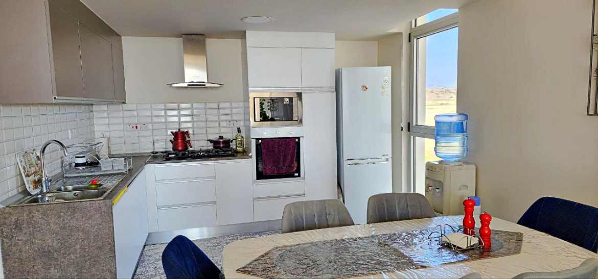 Spacious and Modern 2+1 Apartment for Sale in the Exclusive "Abelia" Complex by the Sea!