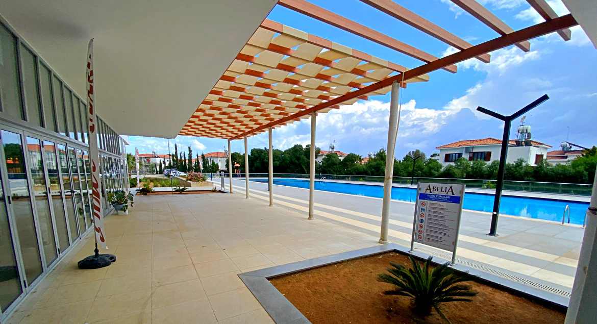 Spacious and Modern 2+1 Apartment for Sale in the Exclusive "Abelia" Complex by the Sea!