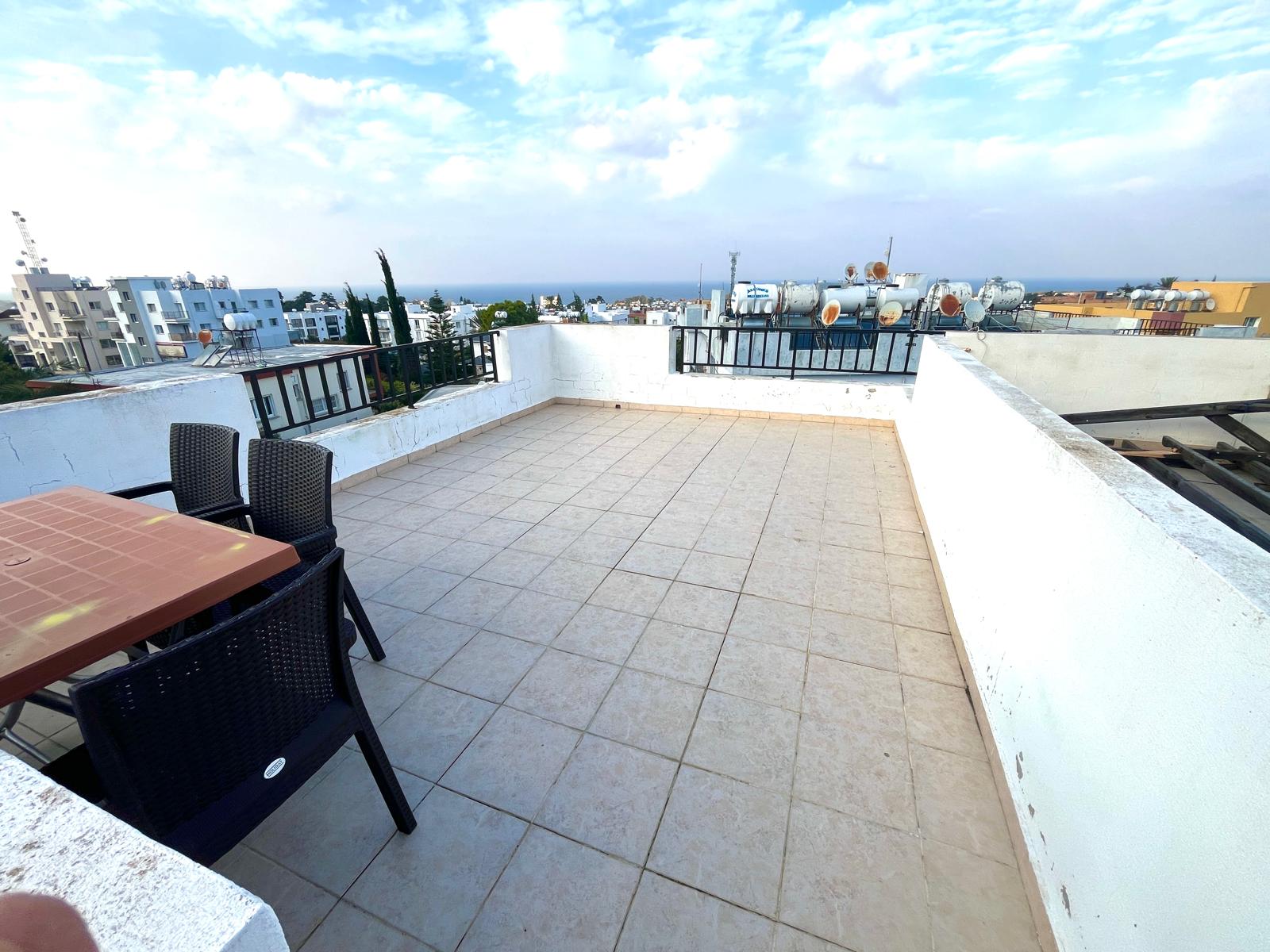 Penthouse apartment, 2+1 with roof terrace - sold furnished